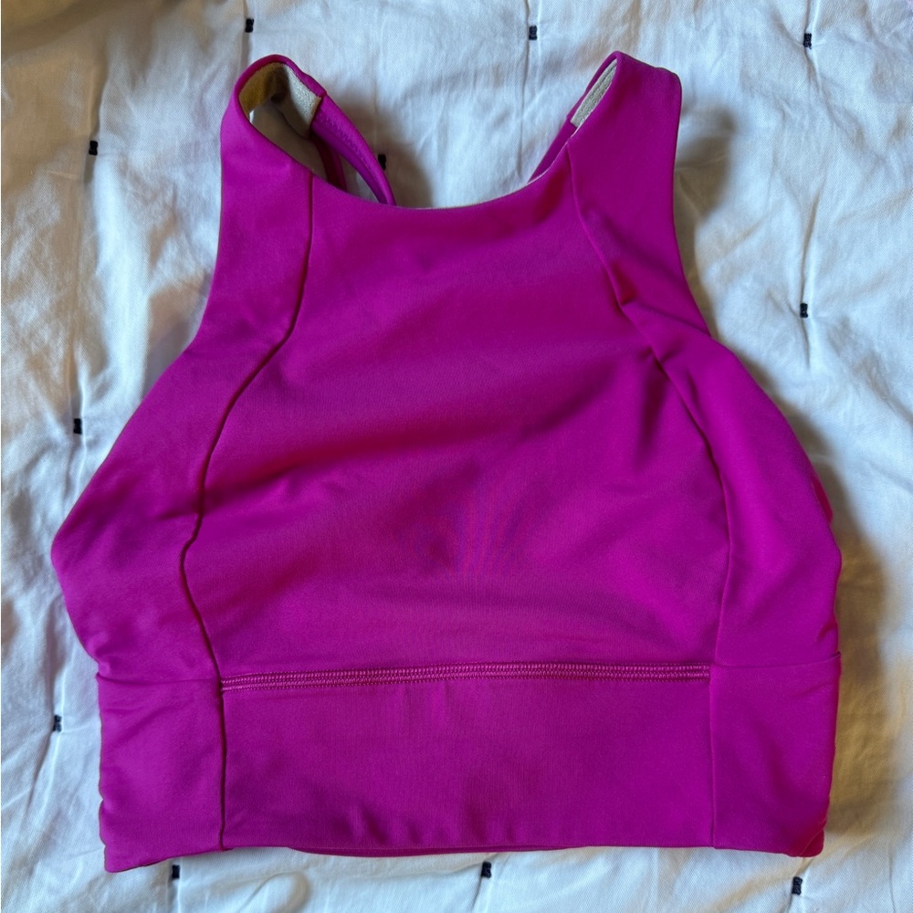 EUC 🍋 Lululemon Free To Be Serene Bra
High Neck Long Line Size 4